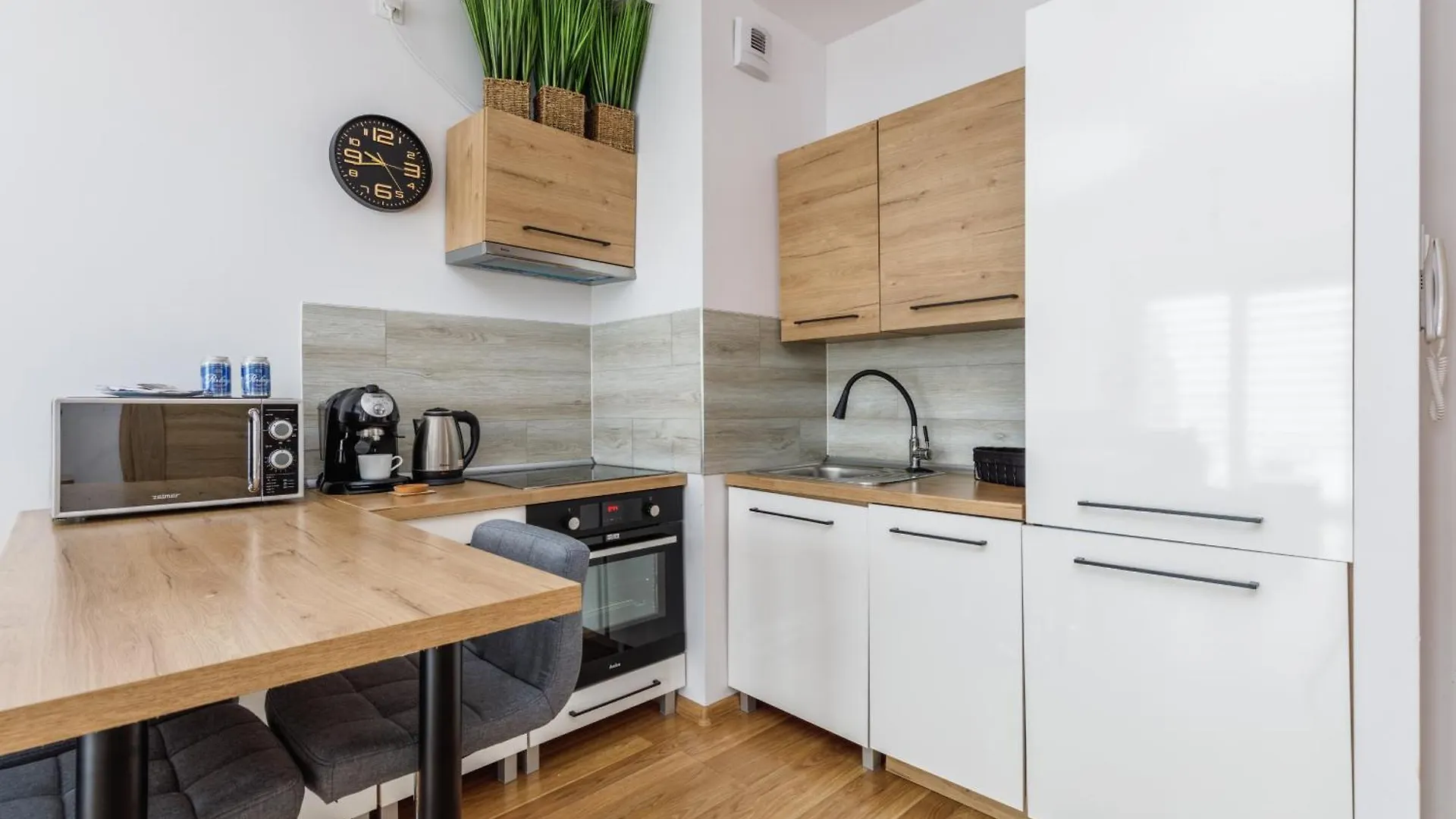 Apartment Szum Fal Kolobrzeg Kasprowicza 20B Poland